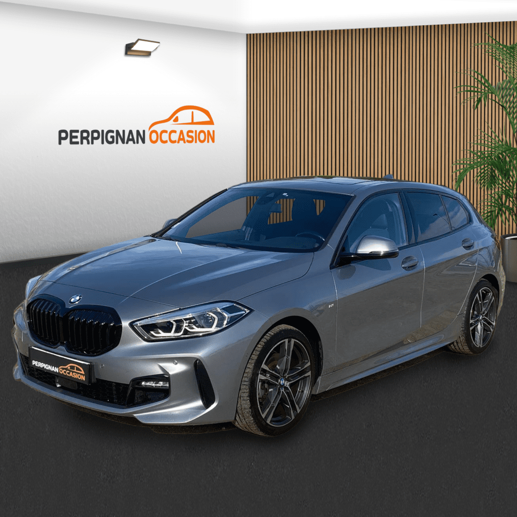 BMW Série 1 116d M Sport grise d'occasion à Perpignan – vue avant de la compacte / voiture occasion Perpignan
